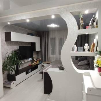 Продается 1-комнатная квартира, 43 м²