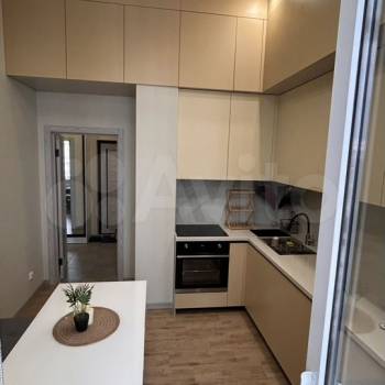 Сдается 1-комнатная квартира, 40 м²