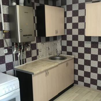 Продается 1-комнатная квартира, 37 м²