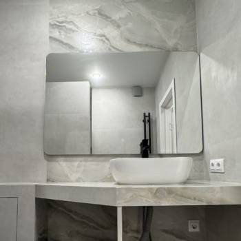 Продается 1-комнатная квартира, 37 м²