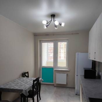 Сдается 1-комнатная квартира, 35 м²