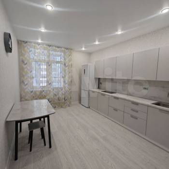 Продается 2-х комнатная квартира, 60,4 м²