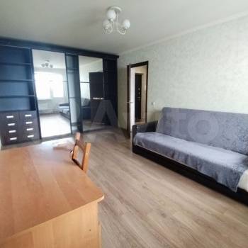Продается 1-комнатная квартира, 37,7 м²