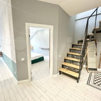 Продается 2-х комнатная квартира, 82 м²