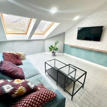 Продается 2-х комнатная квартира, 82 м²