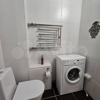 Продается 1-комнатная квартира, 38,2 м²