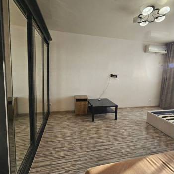 Продается 1-комнатная квартира, 38,2 м²