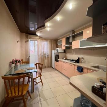 Сдается 2-х комнатная квартира, 72,4 м²