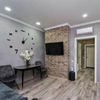 Продается 1-комнатная квартира, 35 м²