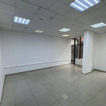 Сдается Нежилое помещение, 40 м²