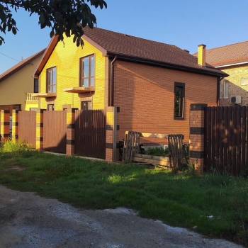 Продается Дом, 180 м²