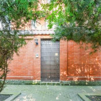 Продается Дом, 348 м²