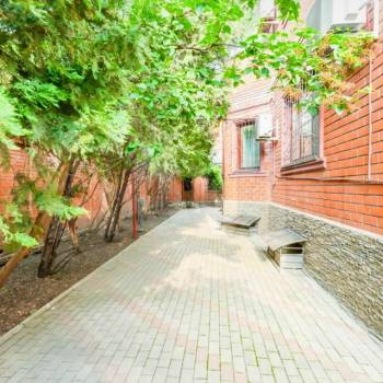 Продается Дом, 348 м²