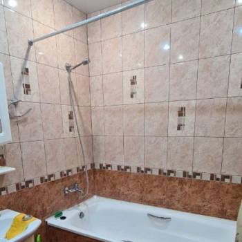 Сдается Многокомнатная квартира, 102 м²