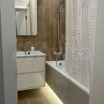 Продается 1-комнатная квартира, 35 м²