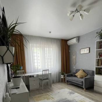 Продается 2-х комнатная квартира, 54 м²