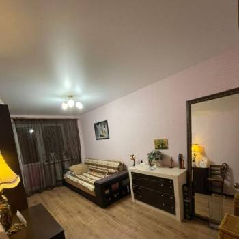 Продается 2-х комнатная квартира, 60 м²