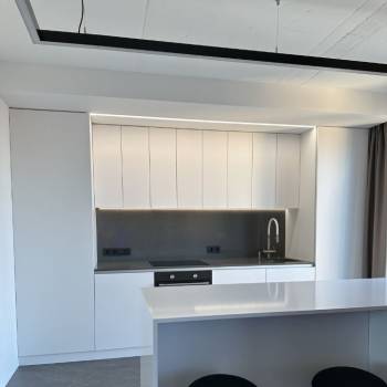 Продается 3-х комнатная квартира, 75,9 м²