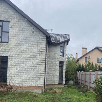 Продается Дом, 198 м²