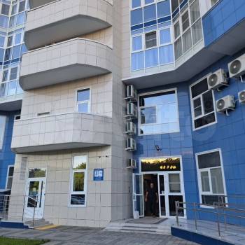 Продается Многокомнатная квартира, 112 м²