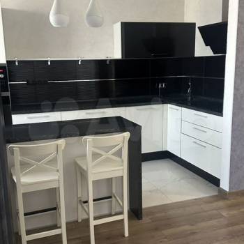 Сдается Многокомнатная квартира, 82,1 м²