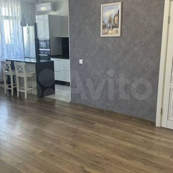 Сдается Многокомнатная квартира, 82,1 м²