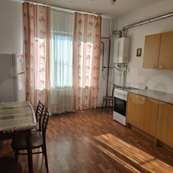 Сдается 1-комнатная квартира, 38,7 м²
