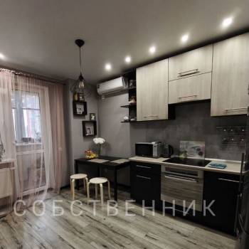 Продается 1-комнатная квартира, 42,4 м²