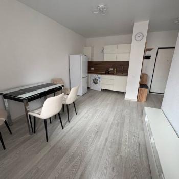 Сдается 1-комнатная квартира, 40 м²