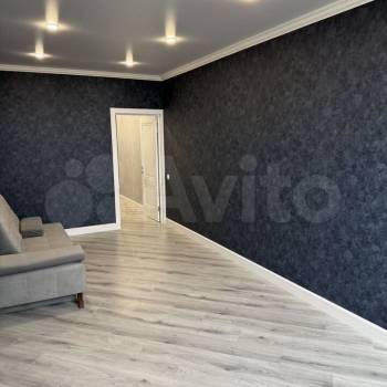 Продается 1-комнатная квартира, 59 м²