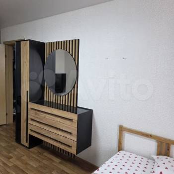 Продается 1-комнатная квартира, 45 м²
