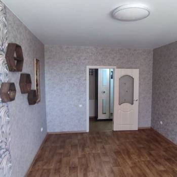 Продается 1-комнатная квартира, 45 м²