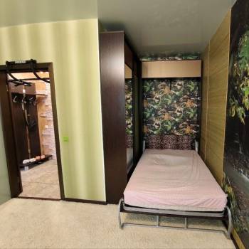 Продается 1-комнатная квартира, 36 м²