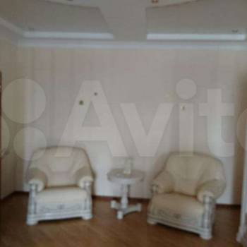 Сдается 2-х комнатная квартира, 72 м²