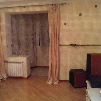 Сдается 2-х комнатная квартира, 72 м²