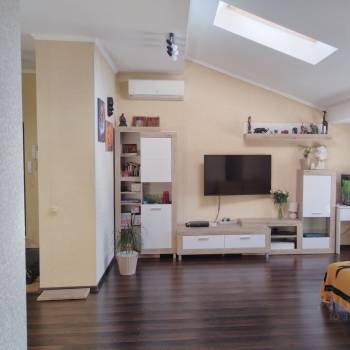 Продается 2-х комнатная квартира, 63 м²