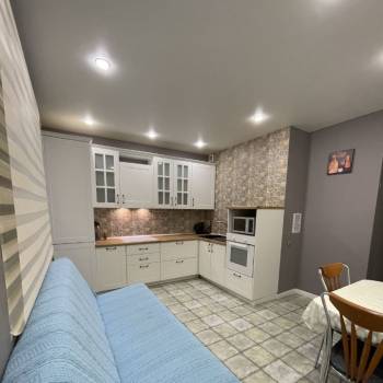 Сдается 2-х комнатная квартира, 62 м²