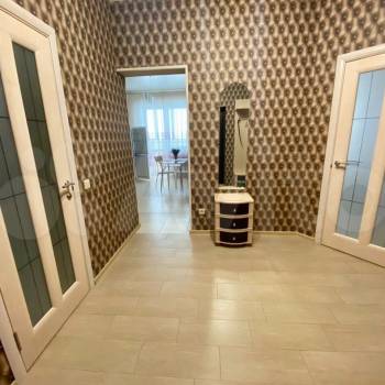 Сдается 1-комнатная квартира, 50 м²