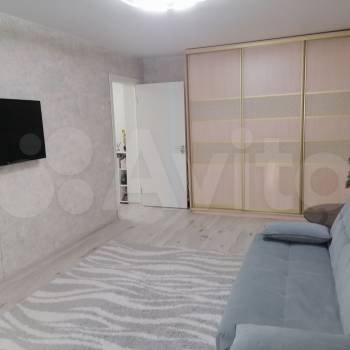 Продается 2-х комнатная квартира, 52 м²