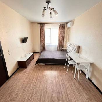 Продается 1-комнатная квартира, 36 м²