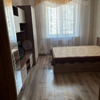 Сдается 1-комнатная квартира, 39 м²