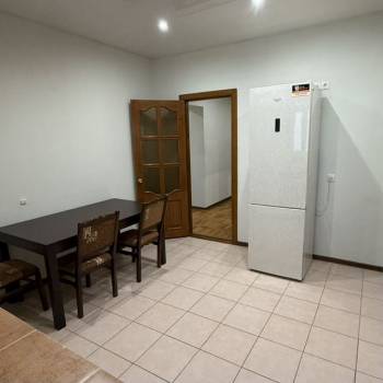 Продается 2-х комнатная квартира, 72 м²