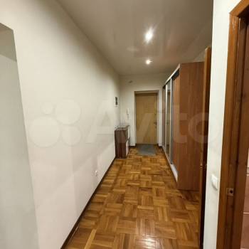 Продается 2-х комнатная квартира, 72 м²