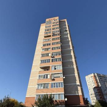 Продается 2-х комнатная квартира, 79,9 м²