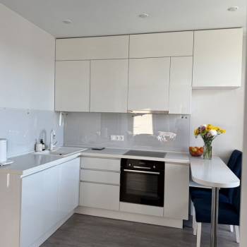 Продается 1-комнатная квартира, 40 м²