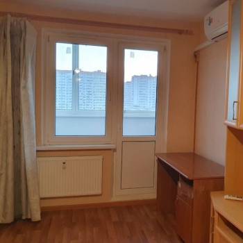 Сдается 1-комнатная квартира, 38 м²