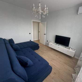 Сдается 2-х комнатная квартира, 56 м²