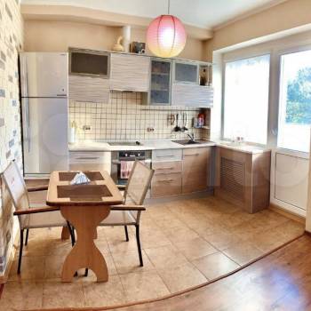 Сдается 2-х комнатная квартира, 54 м²