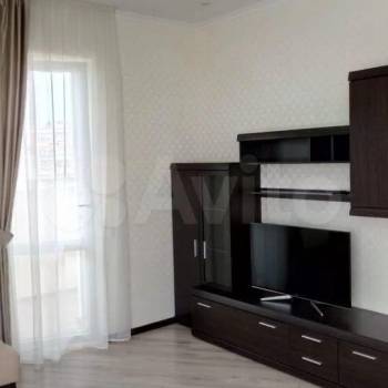 Сдается 2-х комнатная квартира, 70 м²