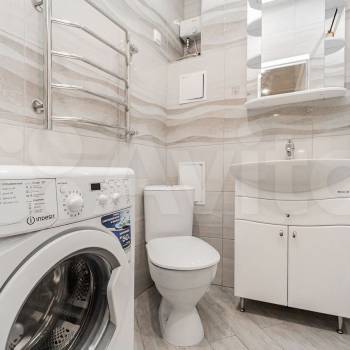 Продается 1-комнатная квартира, 38 м²